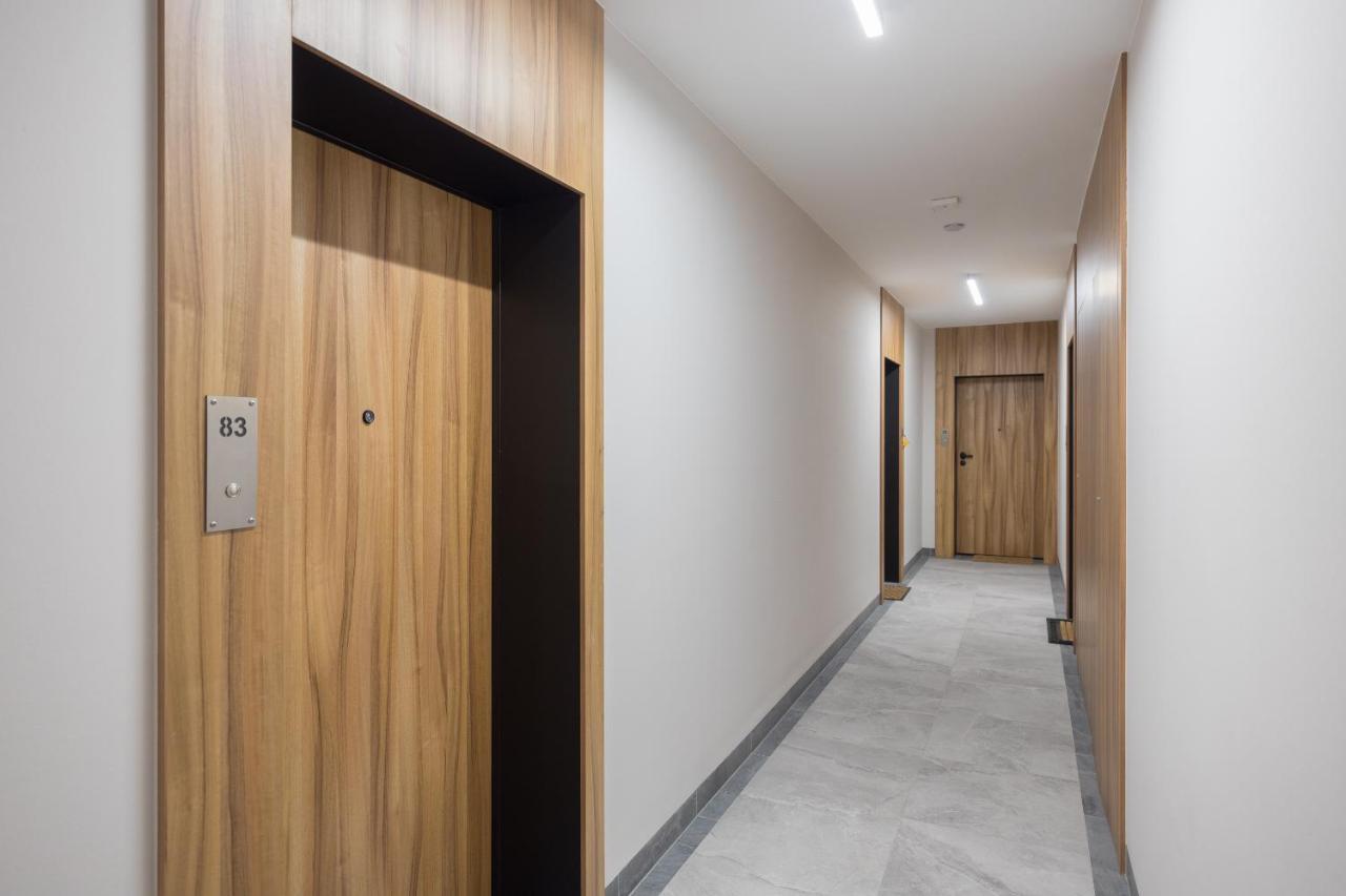 Aurora Prime Apartment Warsawa Bagian luar foto